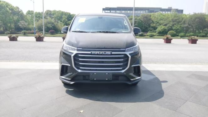 日昕牌大通G10,G20牌殡仪专用车